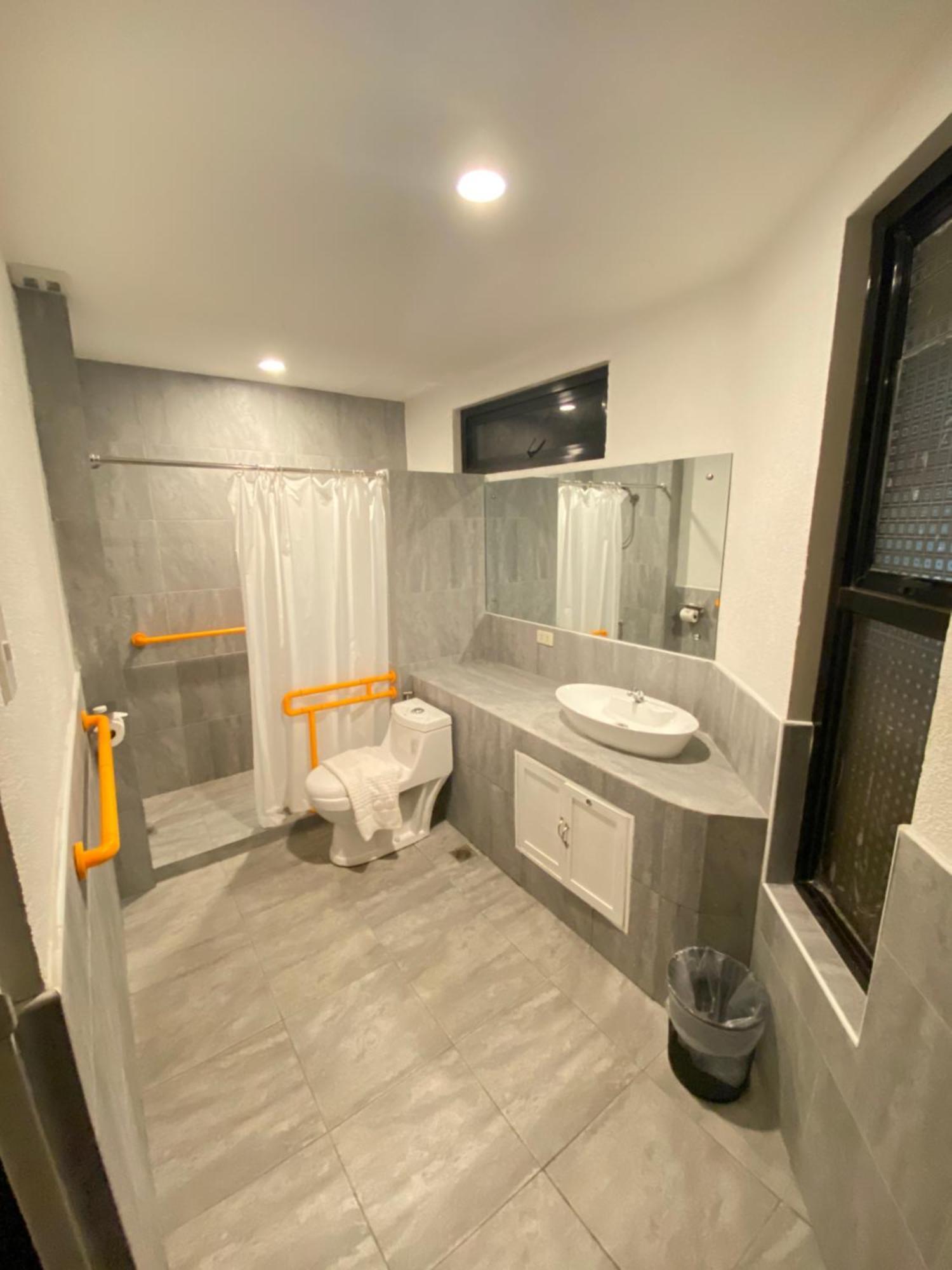 Rudolfo Suites Роксас Екстер'єр фото
